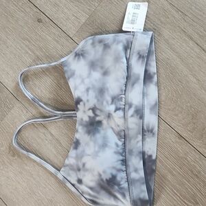 Lululemon Flow Y Nulu Bra Size 10